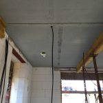 Die Decke in der Küche