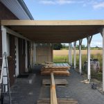 Carport mit Dach von vorne
